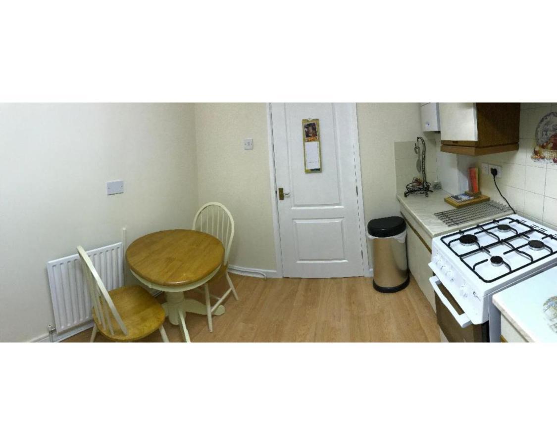 42 Beaumont Rise Rental - Worksop Exteriör bild
